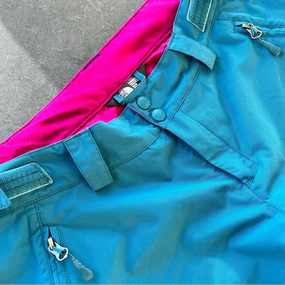 THE NORTH FACE | Women’s ski pants. Teal blue. Size Medium. Very good condition. - Picture 2 of 10